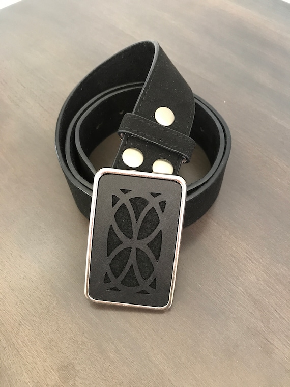 interchangeable belt buckle strap