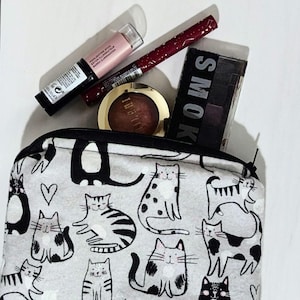 Bolsa de franela / Bolsa de guardería / Bolsa de cosméticos suave / Bolsa hecha a mano / Bolsa con cremallera / Bolsa de maquillaje / Cartera de franela / Bolsa suave / Bolsa de maquillaje de gato