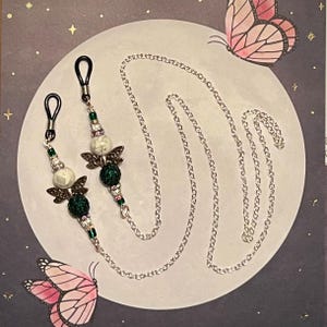 Dragonfly Silver Glasses Chain: Howlite, Cottagecore, Fariycore, Handmade, Dragon Fly, Bug