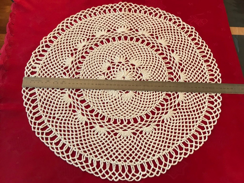 Napperon en Crochet Écru