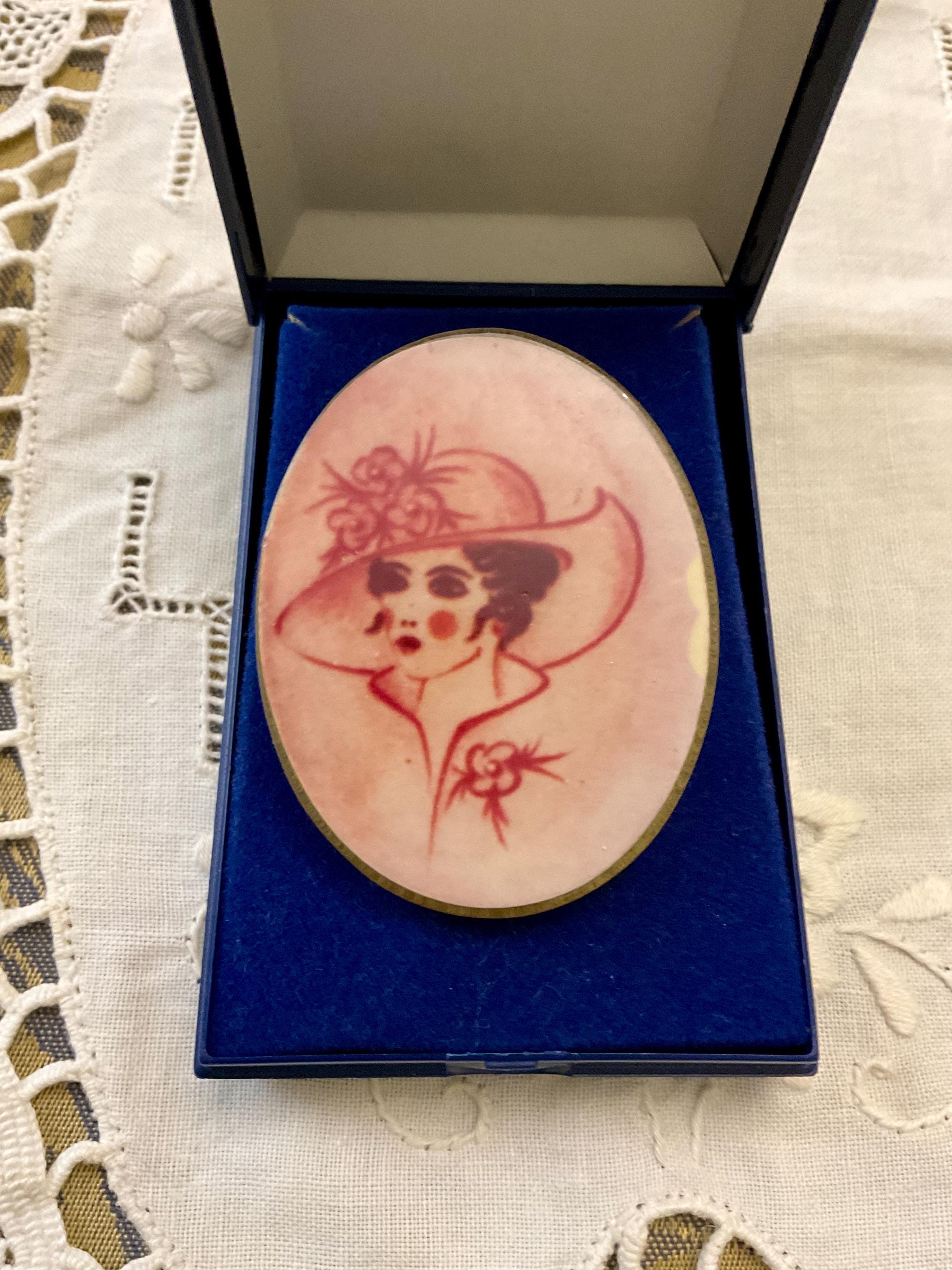 Broche Art Déco 1930 en galalithe du Créateur Jakob Bengel