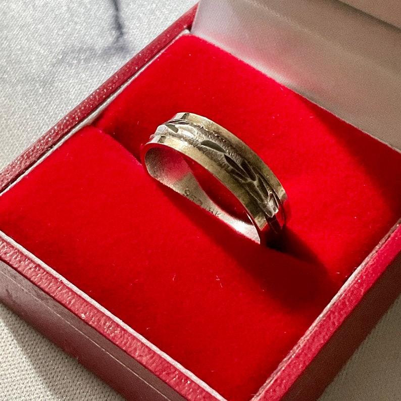 Art Deco RING Gold 18K & Sterling 950 Hallmarks- Vintage c1930 Ring- Unique Design- Vintage Jewel from France image 2