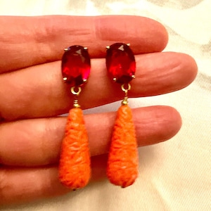 BAKELITE CORAL RUBY Crystal Vintage Earrings- Original Long Design- Tige Sterling 925- Bakelite Rose Carved- Vintage  from France