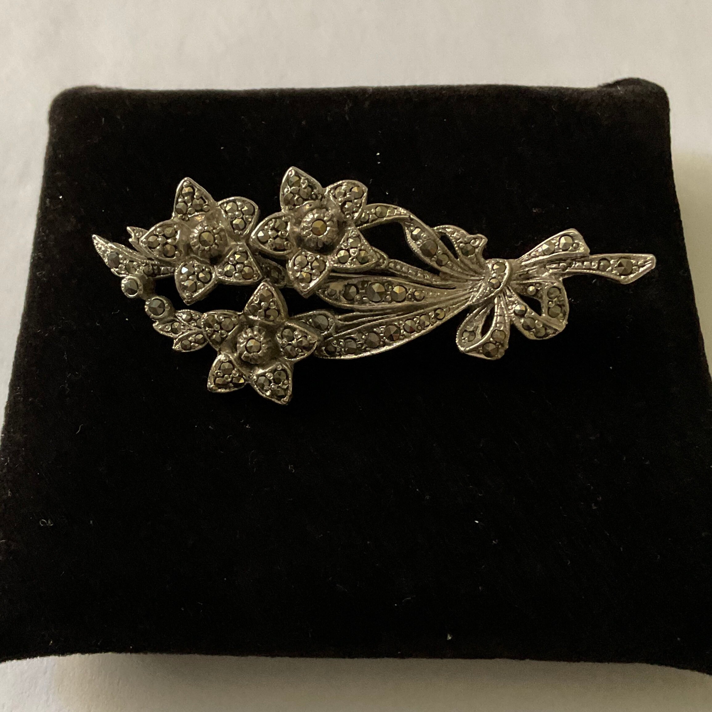 Grande Broche Art Déco Années 1930 En Marcassite Plaqué Argent - Ancienne Véritable - Occasion