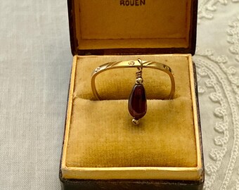 ART DECO France Vintage Drop Genuine Garnet Gold Plated Ring-Quality HALLMARK-Original Vintage Authentic Design - from France