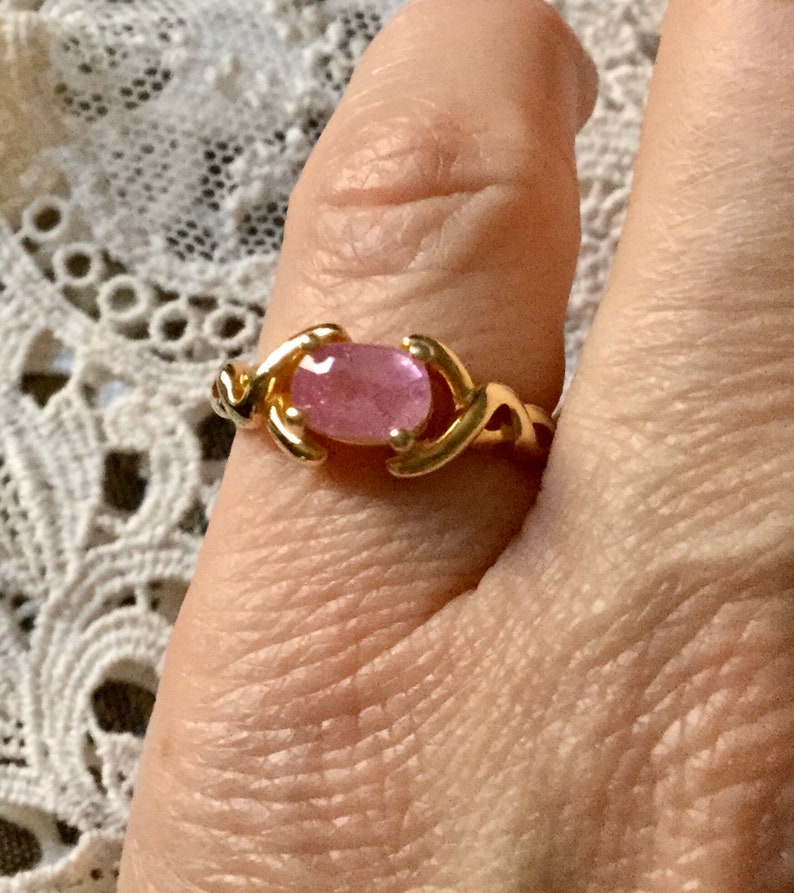 May include: A set of three ceramic nesting bowls in shades of blue, green, and white. The bowls have a speckled glaze and a simple, modern design. The largest bowl is approx. 20 cm in diameter.