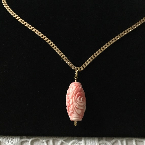 HUGE CARVED BAKELITE Coral Gold Plated Nice Chain… - image 6