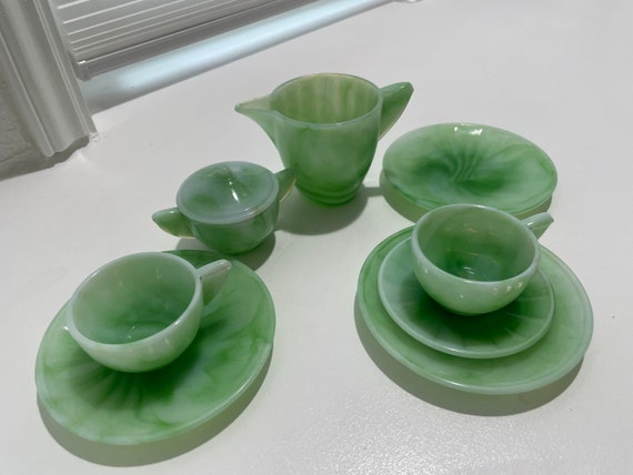 アクロ•アガットAkro Agate カップ＆ソーサー ミニチュア アクロ・アガット チャイルド カップ＆ソーサーB 【コンセント