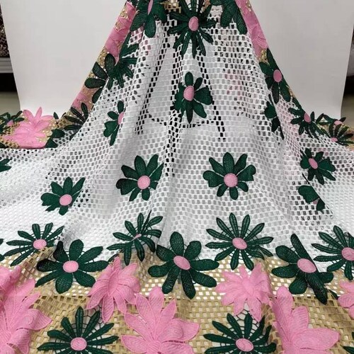 High quality Skin shops Friendly Guipure Lace Soft Classic 2021 African Eembroidery Cord Fabric for Nigerian Wedding Dress