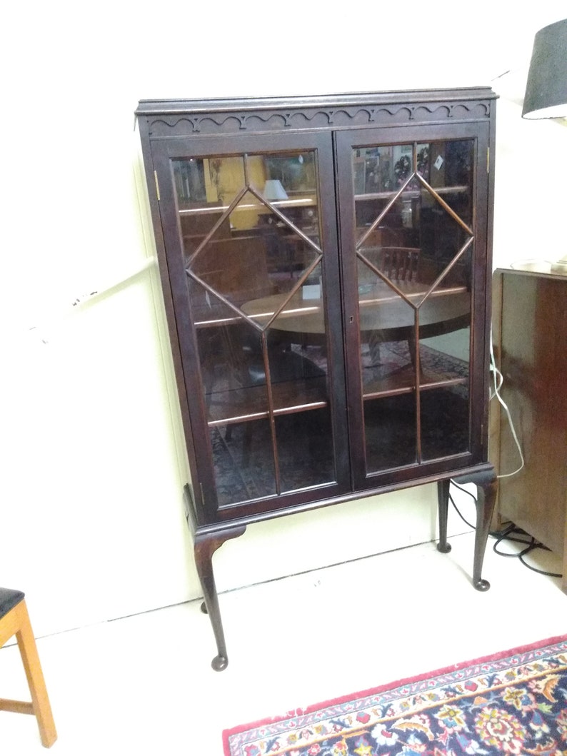 Antique Queen Anne Style China Cabinet Display Cabinet Etsy