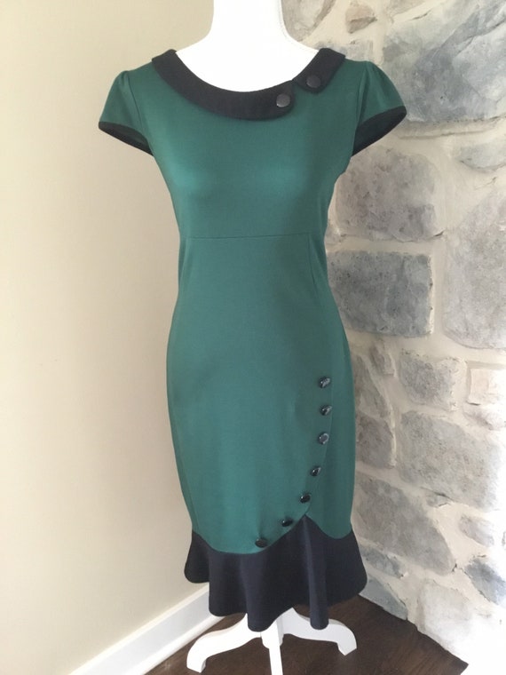 Fitted Knit Dress With Beautiful Button Detail