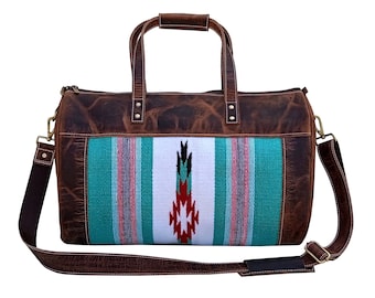 Personaliseerbare handgeweven western plunjezak van wol en leer AF20AB0021