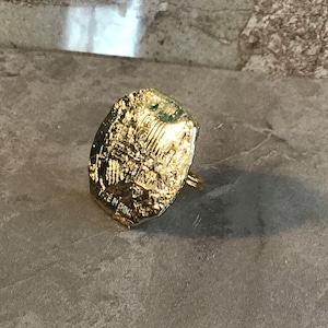Adjustable Gold Colored Coin Ring Halloween St. Patrick&#39;s Day Jewelry