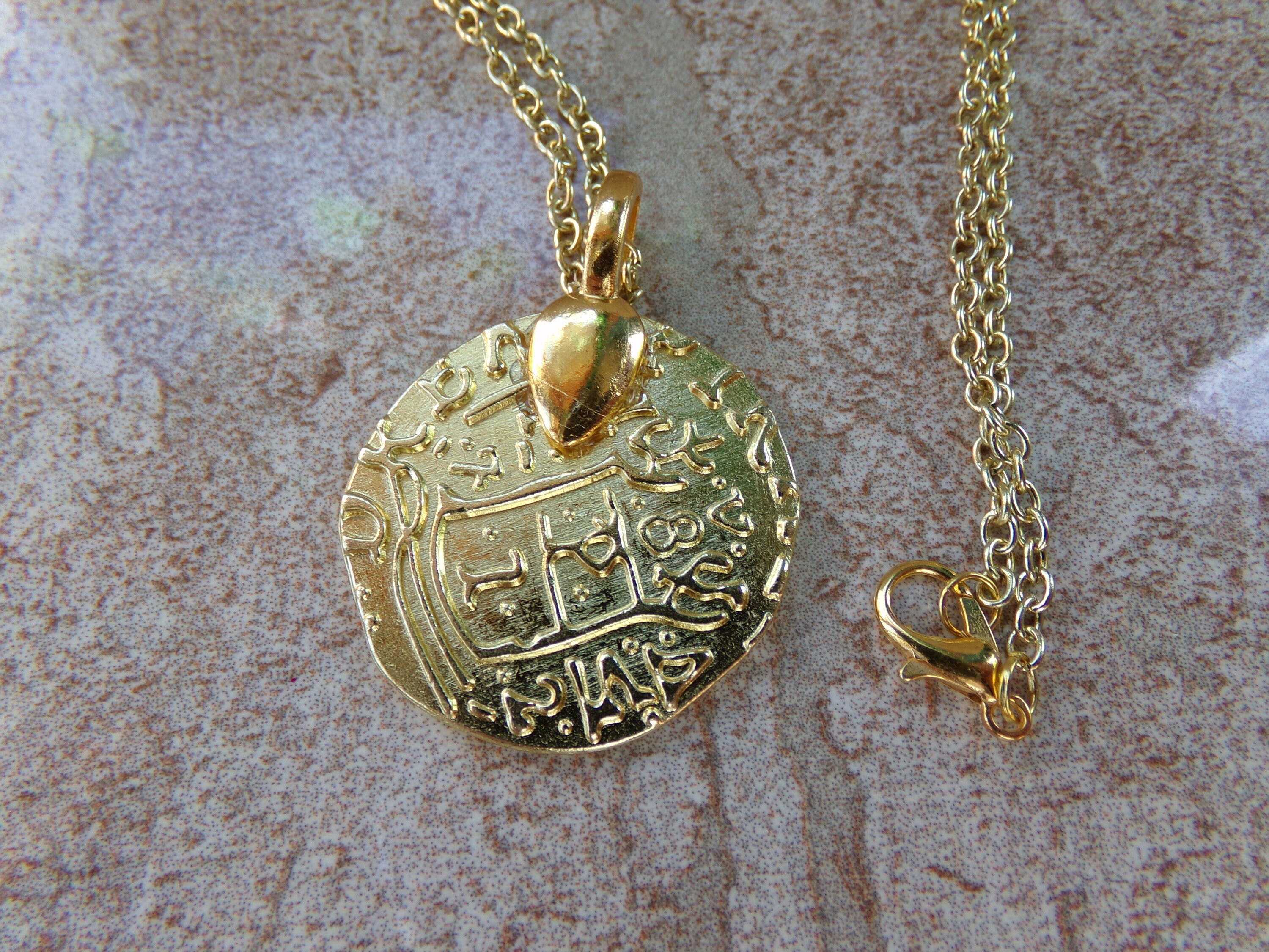 Gold Doubloon Necklace - Etsy
