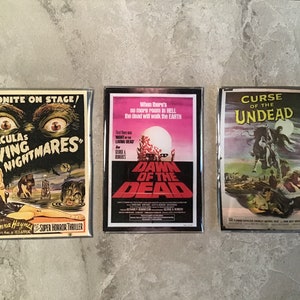 3 magneti da frigorifero per film horror Living Nightmare, Dawn of the Dead e Curse of the Undead