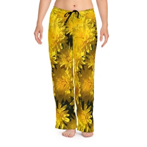 Yellow Mums Women&#39;s Pajama Pants (AOP)
