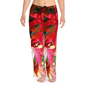 Red Fall Leaves Women&#39;s Pajama Pants (AOP)
