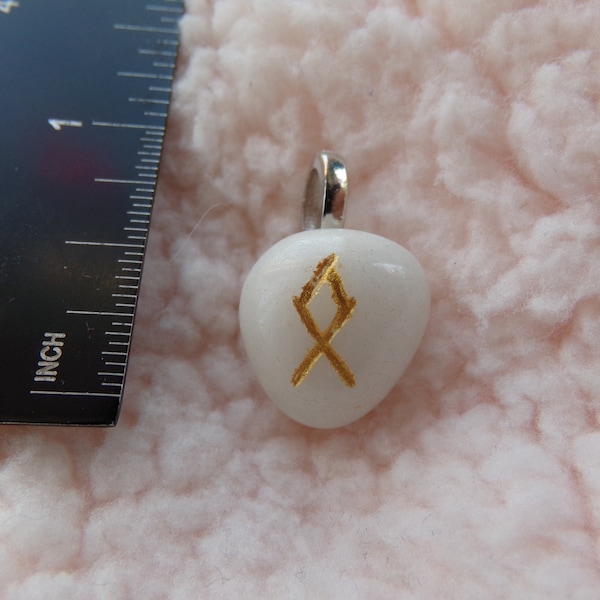 White Agate Othala/Othila/Odal/Othel/Ethel Rune Stone Pendant