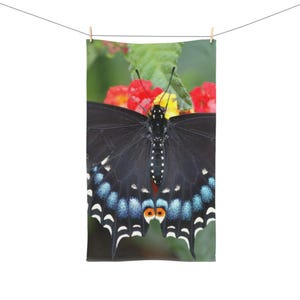 Butterfly Hand Towel, Floral Kitchen Towel, Decorative Hand Towel, Nature Gift, Eco-Friendly Dish Towel