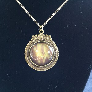 Champagne Necklace