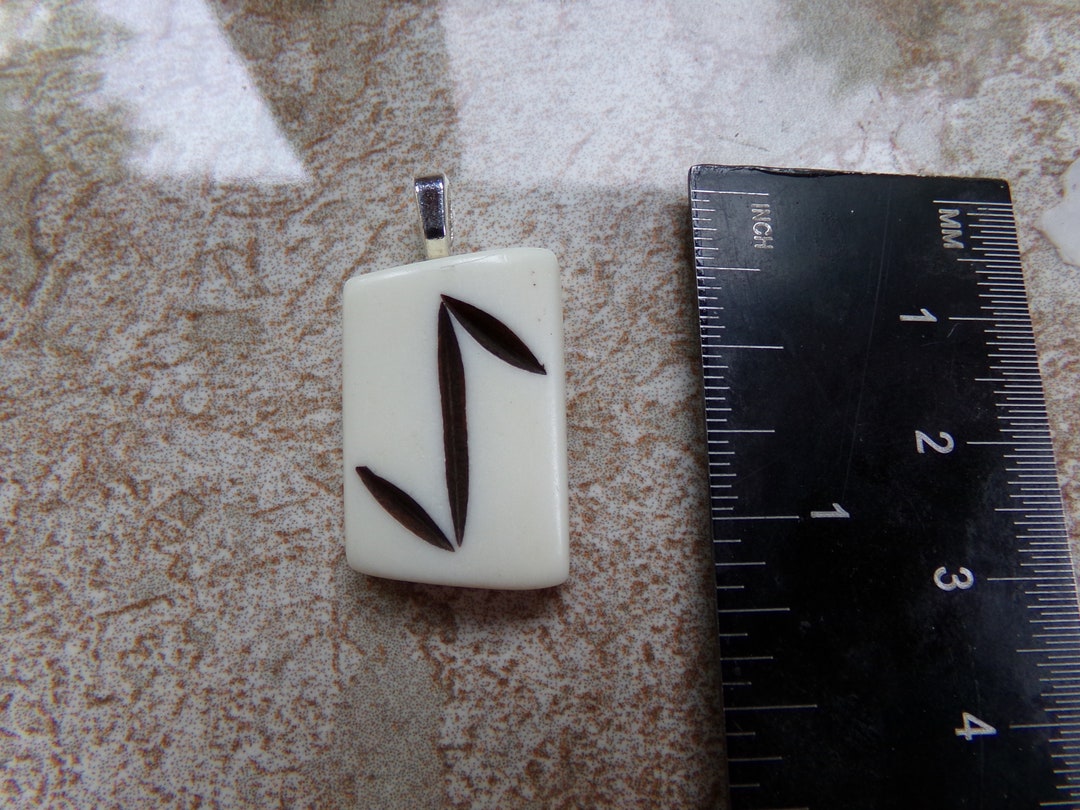 Eoh Rune Eihwaz/erwaz/eo/eoh Genuine Animal Bone Rune Stone Pendant - Etsy
