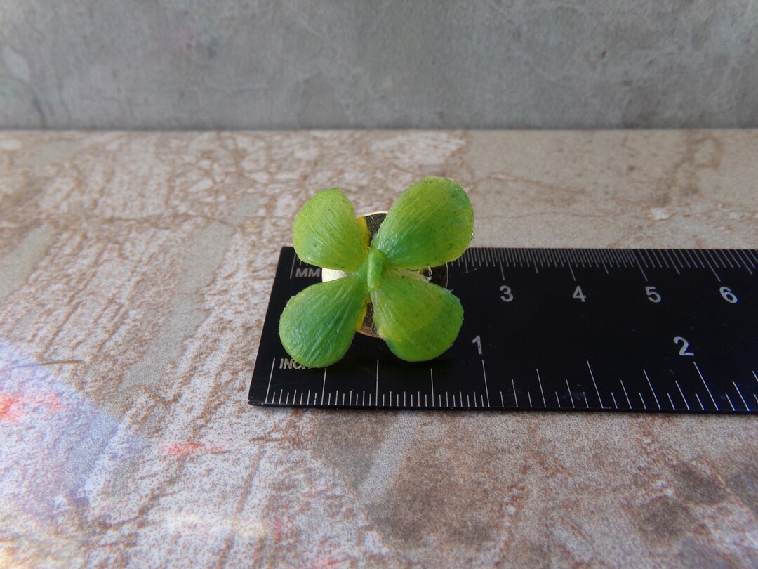 Artificial 4 Leaf Clover Pin Etsy