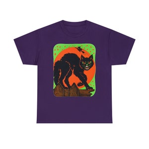 Vintage Halloween Hissing Black Cat Unisex Heavy Cotton Tee