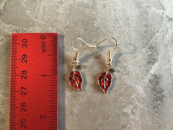 Goldplated Red Enamel Leaf Earrings Thanksgiving - Etsy display picture 2