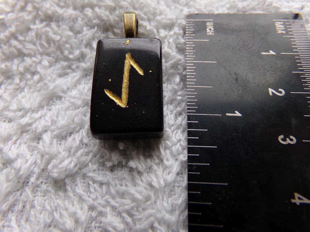 Eoh Rune Obsidian Eihwaz/erwaz/eo/eoh Rune Stone Pendant Crystal Witch Magick ...