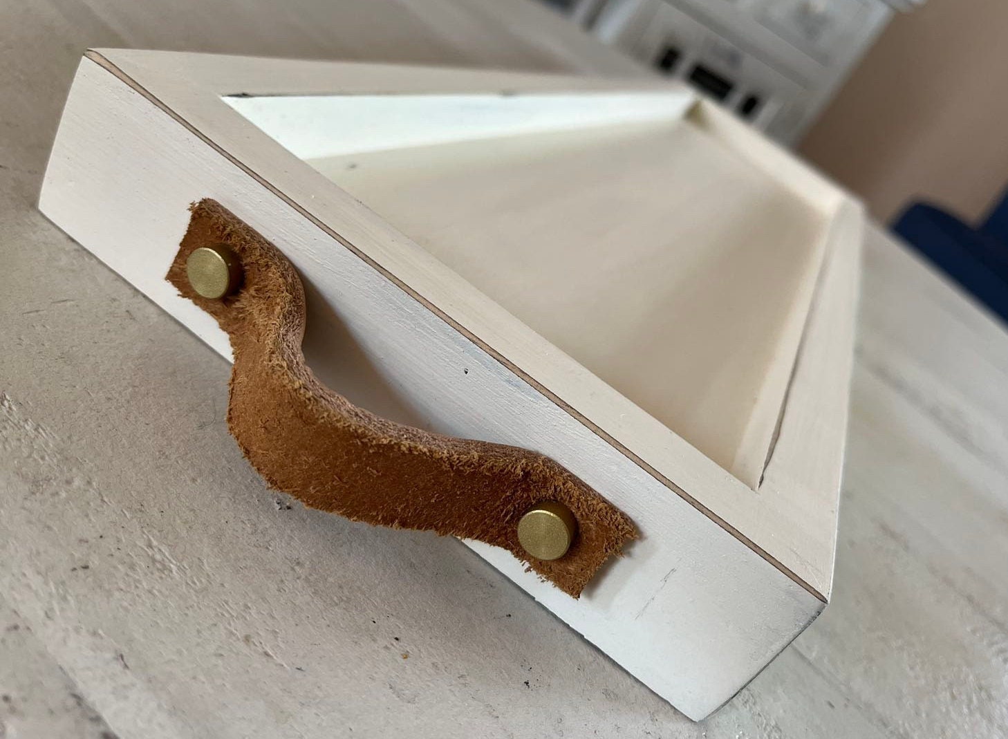Service Tray Riser 8.75