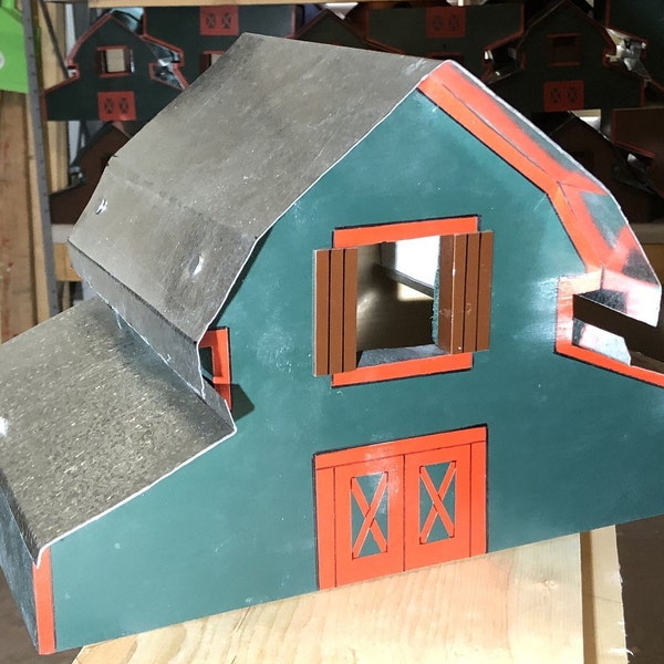 Tom's Green Barn Birdhouse - Double with Metal Roof