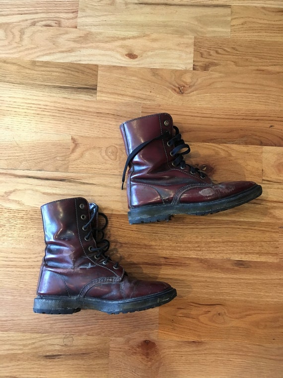 oxblood made in England resoled vintage Dr. Martens - Gem