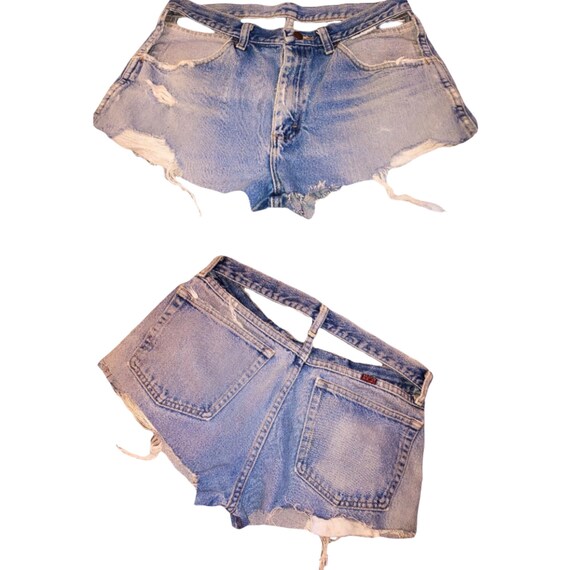 Sexy Vintage High Waisted Cut off Denim 