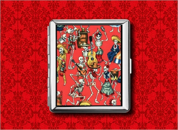 cigarette box vintage Amazon.com: OLDENDO Metal Cigarette Case Vintage Cigarette Holder Box King  Size Portable Pack 16pcs Regular Size Cigarettes Gifts for Man Women (Gold)  : Health & Household