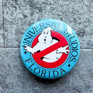 Vintage 1984 Universal Studios Florida Ghostbusters Collectible Wearable Button Pin