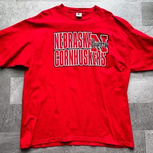 Vintage 90s Starter Nebraska Cornhuskers Red Crewneck T-Shirt SZ XXL Made in USA