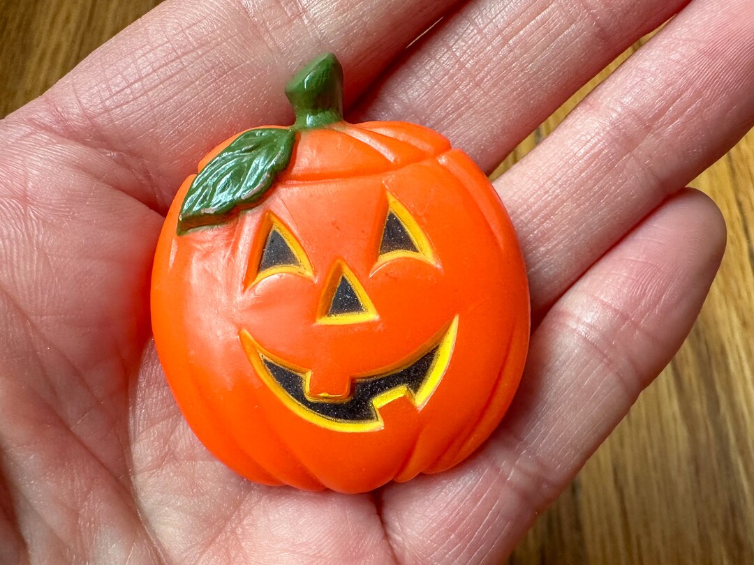 Vintage Hallmark Cards Pumpkin Halloween Jack O Lantern Collectible ...