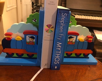 Charming vintage wooden children's bookends, set of two