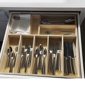 18 Wooden Knife Drawer Organizer