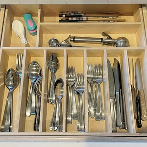 25 to 27 inch wide drawer insert, custom drawer organizer, wood drawer organizer, silverware drawer