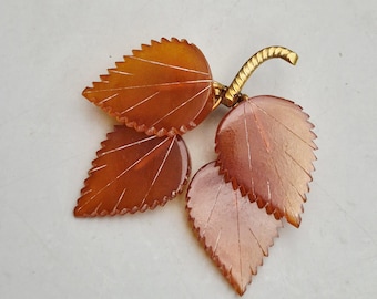 Vintage Amber Brooch USSR 1950s – Gold-plated – 4 leaves of pressed amber – Soviet Jewelry 1504