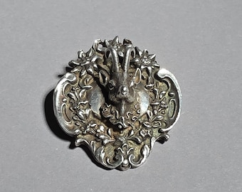 Antique traditional brooch made of 925 silver – chamois head with edelweiss I 0165