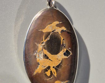 Septaria pendant – fossil from Morocco, 925 silver, beige-brown veined, hand-set with a 6 mm eyelet – Schmuckrausch Vintage 0007