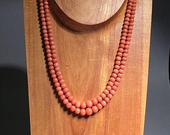 Antique coral necklace circa 1880, Sardinia, 48 cm, natural gradient, 41 g, Schmuckrausch Vintage 0590