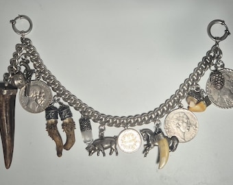 Antique charivari with 16 pendants made of real silver – 281g – Alpine rarities – roe deer, hops, rock crystal