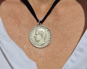 Antique coin pendant Otto King of Bavaria 3 Mark 1909 German Empire silver crocheted Schmuckrausch Vintage 1290
