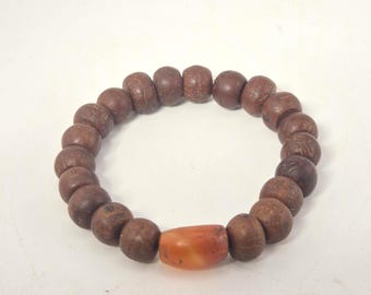 Rudraksha bracelet with antique Pema Raka bead (carnelian), elastic, 19 cm, Tibetan bead, yoga, vintage jewelry