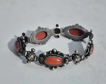 Antique bracelet 800 silver with red Mediterranean coral traditional jewelry Schmuckrausch Vintage 1347