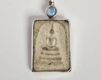 Silver Buddha pendant with opal · Clay Buddha · 925 silver · Spiritual vintage jewelry Schmuckrausch Vintage 1226