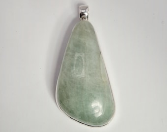 Large greenish aquamarine pendant, solid, 925 silver, simply set, Schmuckrausch Vintage 1304